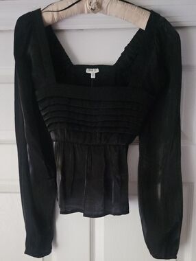 SELF-E Square Neck Blouse